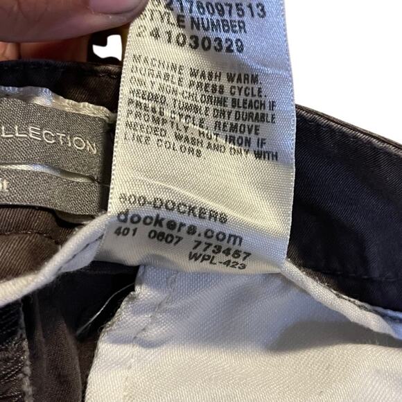 Dockers Collection Women Favorite Fit Cargo Pants Size 16 Casual Capri - Picture 5 of 5